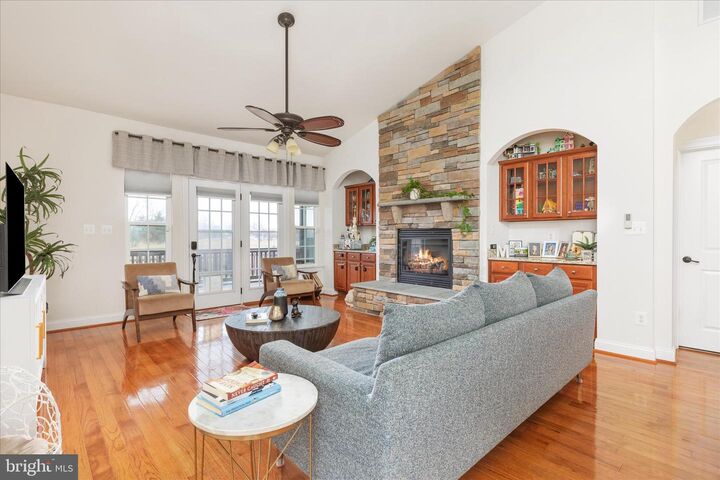 Property Photo:  122 Buccaneer Court  VA 22656 