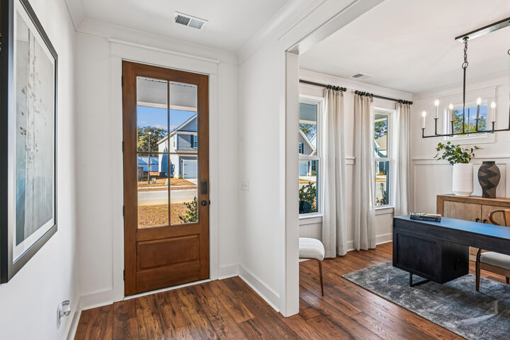 Property Photo: 453 Eagleview Drive SC 29461