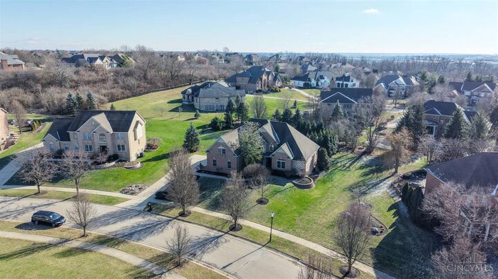 Property Photo:  7127 Southampton Lane  OH 45069 