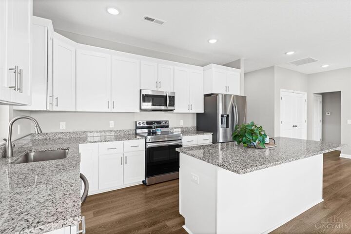 Property Photo:  131 Cobble Stone Lane  OH 45113 