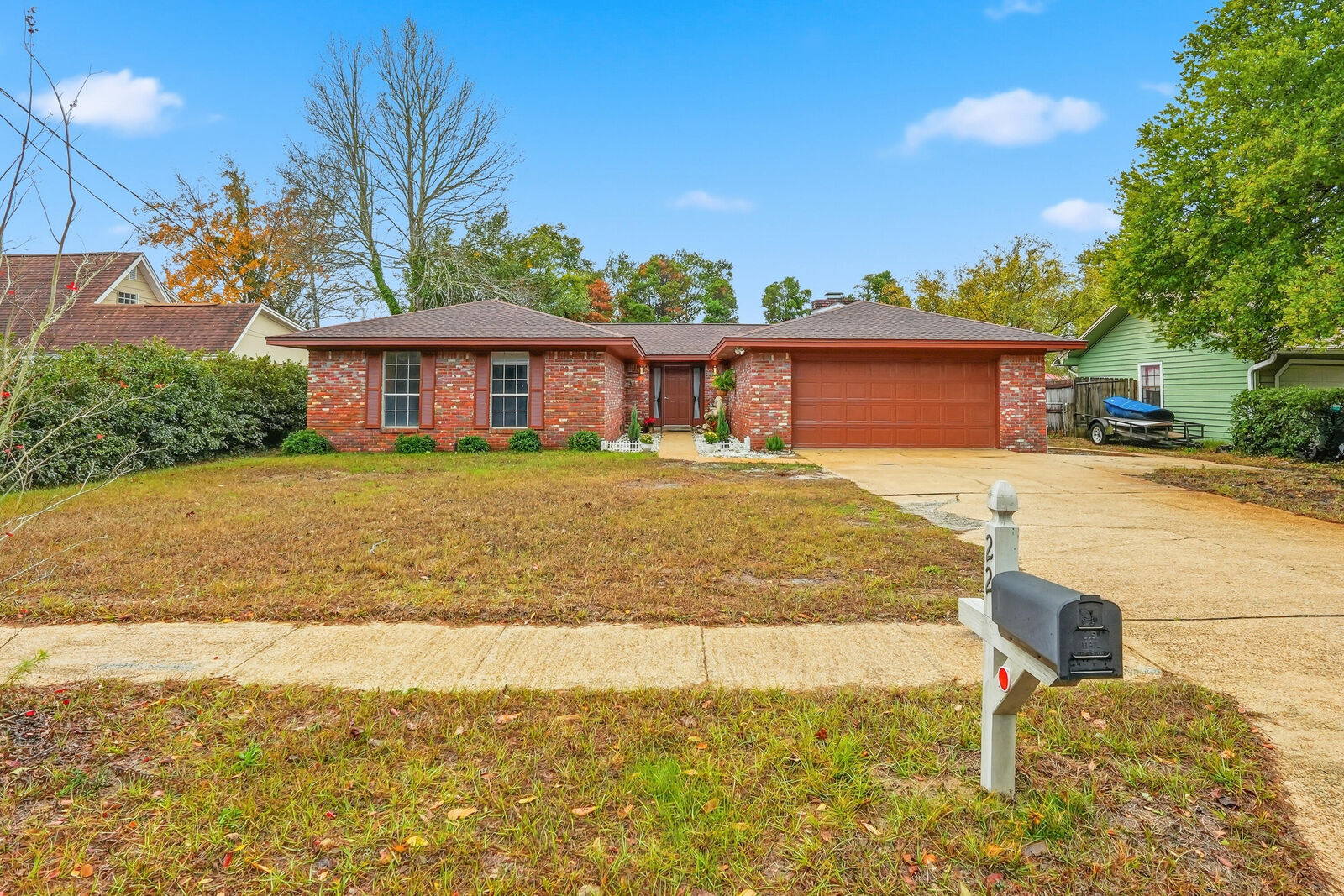 Property Photo:  22 E Casa Loma Drive  FL 32569 