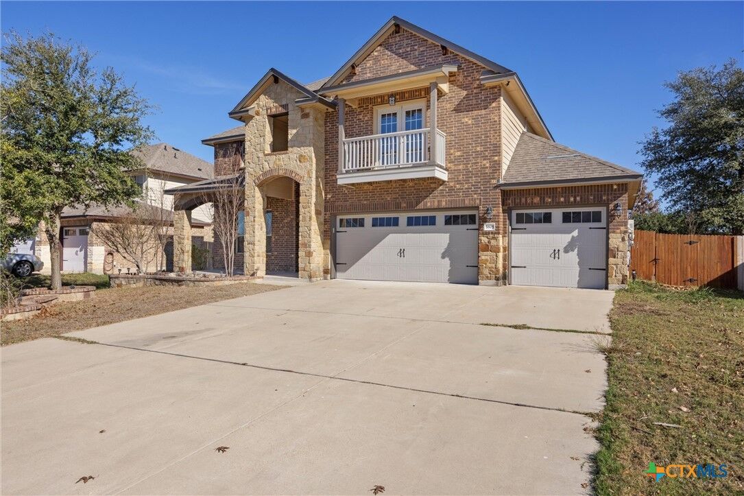 Property Photo:  5805 Fenton Lane  TX 76513 