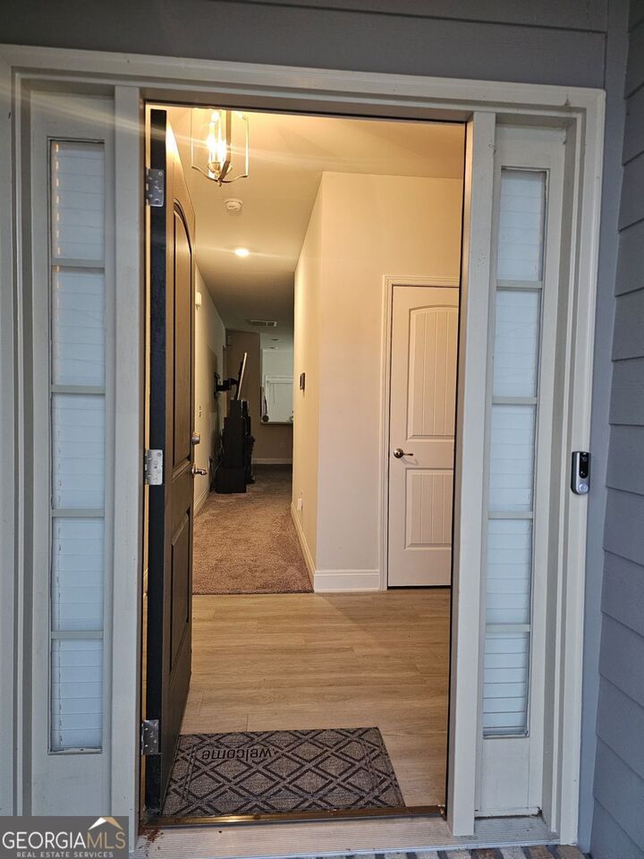 Property Photo:  2153 Red Oak Circle  GA 30291 