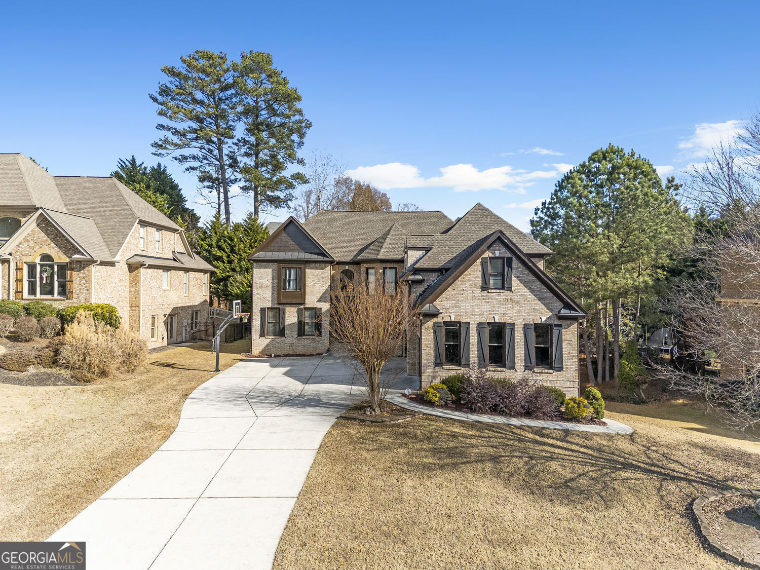 Property Photo: 585 Settles Brook Court GA 30024