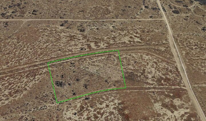 Property Photo:  Ave B12 Vic 151 Stw  CA 93536 