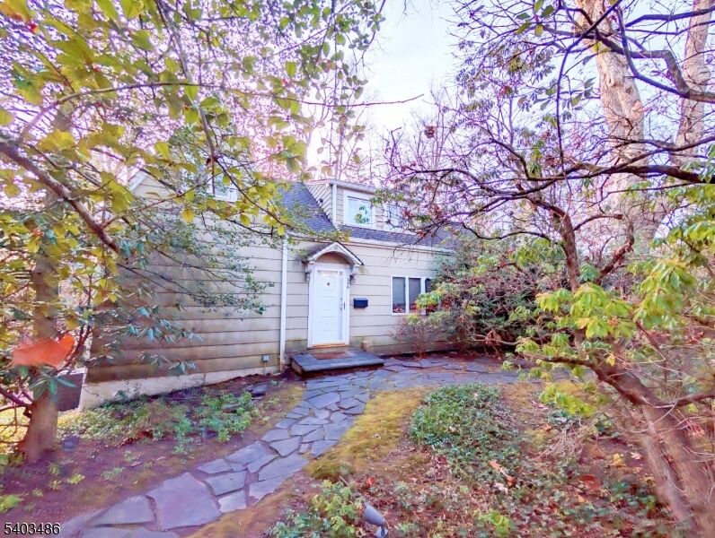 Property Photo: 296 Glen Ave NJ 07078