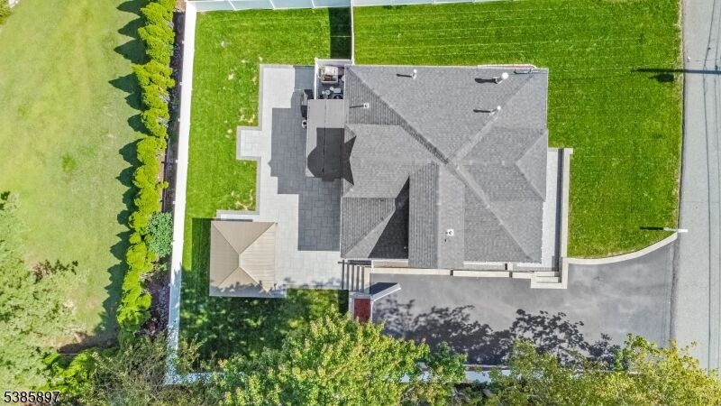 Property Photo:  82 Pocohontas Path  NJ 07035 