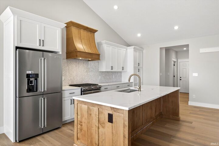 Property Photo:  724 E Crestline Drive  IN 47401 