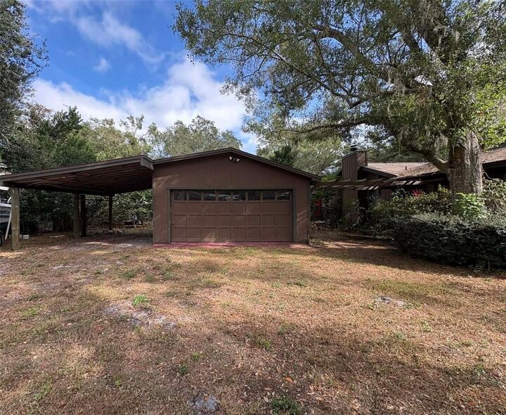 Property Photo:  1721 Dorchester Road  FL 33764 