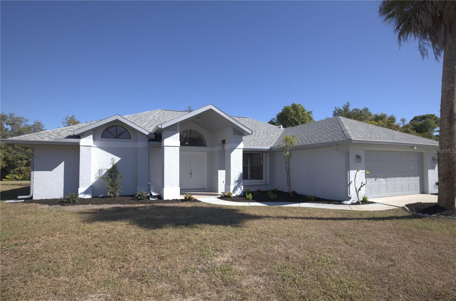 Property Photo:  1396 Hayworth Road  FL 33952 