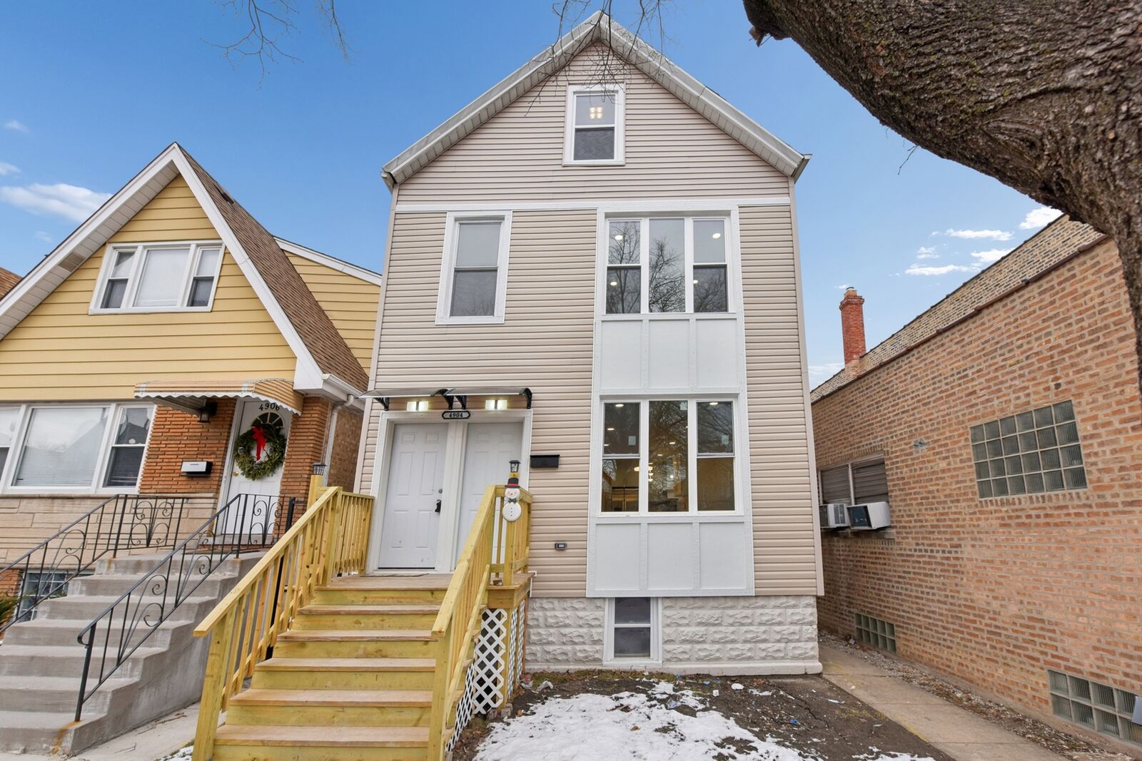 Property Photo:  4904 W 31st Street  IL 60804 