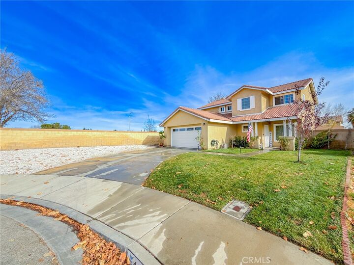 Property Photo:  43956 Gillan Avenue  CA 93535 