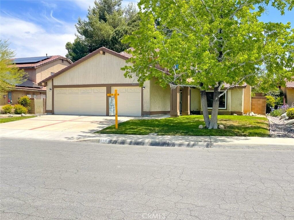 Property Photo:  43856 Windsor Place  CA 93536 