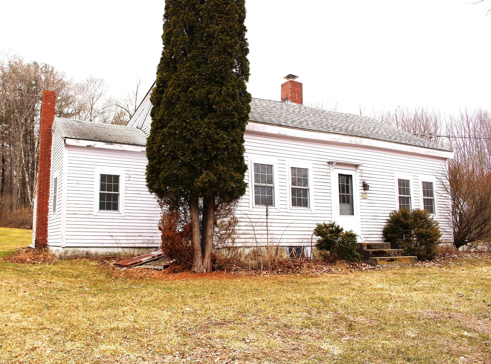 Property Photo:  810 Rockland Street  ME 04856 