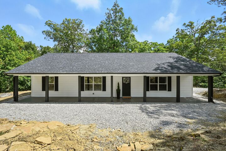 Property Photo: 171 Brushy Creek Drive KY 41097