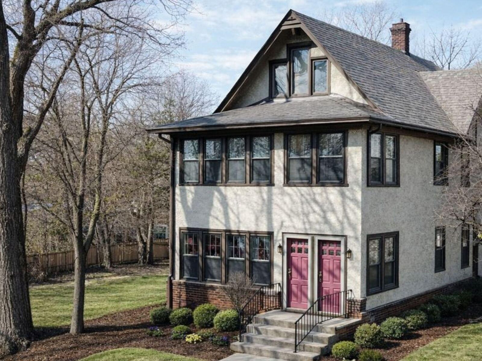 Property Photo: 836 Thornton Street SE MN 55414