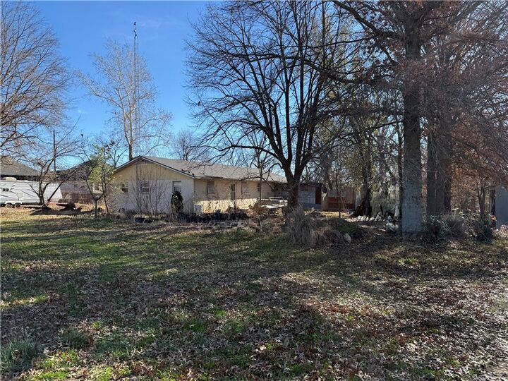 Property Photo: 5695 Brookside Road AR 72713