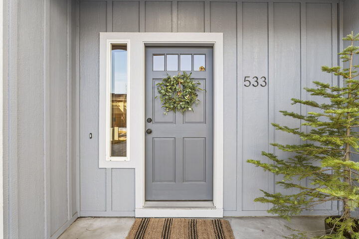 Property Photo: 533 N Freemont Street OR 97759