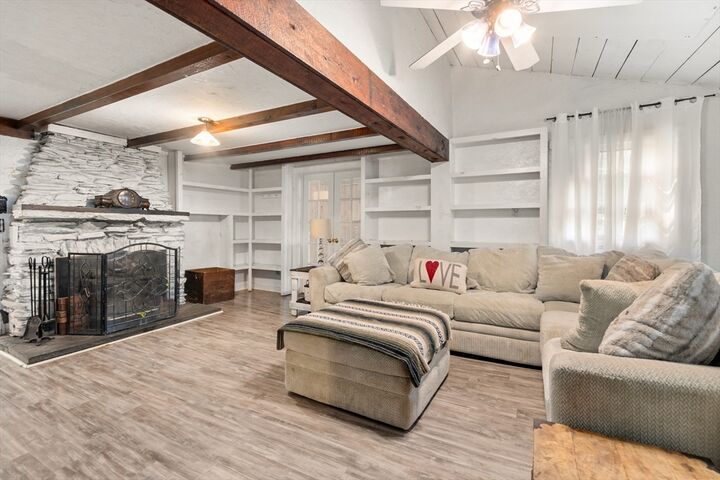 Property Photo: 7 Victoria Ave MA 01543