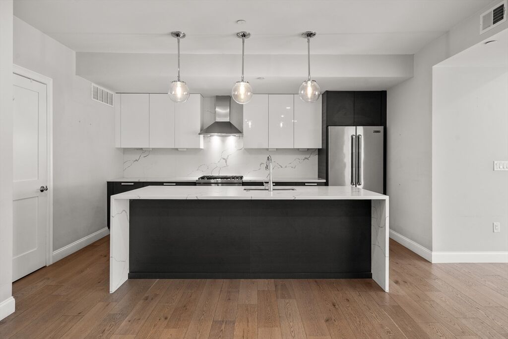 Property Photo: 54 Pleasant Street 4 MA 02125