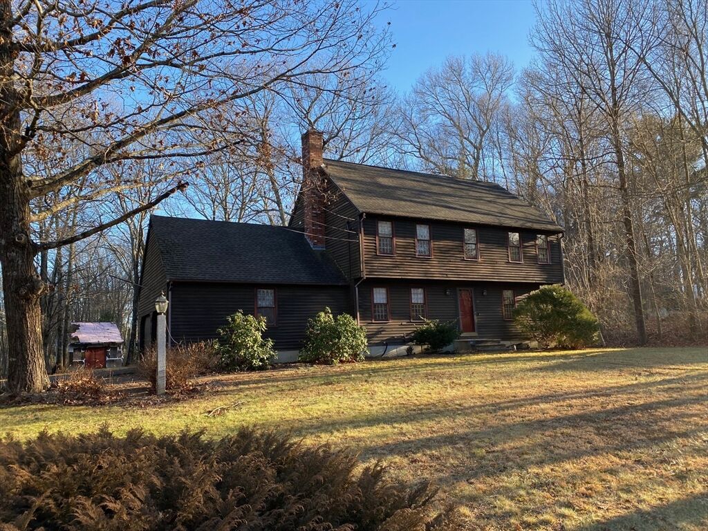 Property Photo:  19 Bens Way  MA 01747 