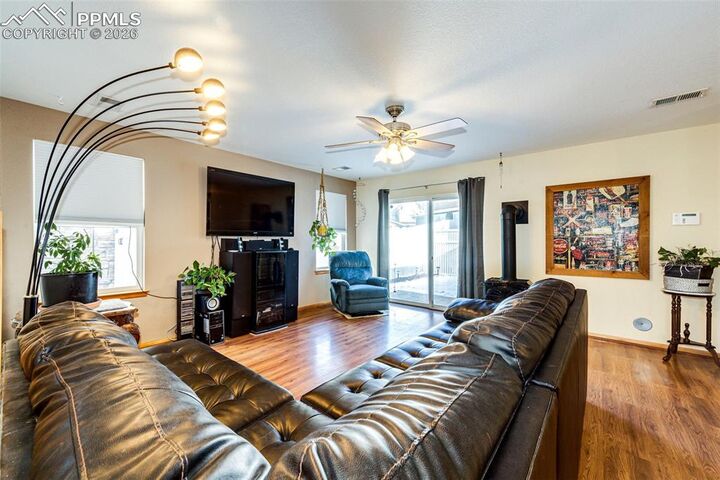 Property Photo: 1190 S Pitkin Way CO 80017