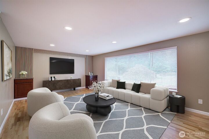 Property Photo:  11002  147 Street E  WA 98374 