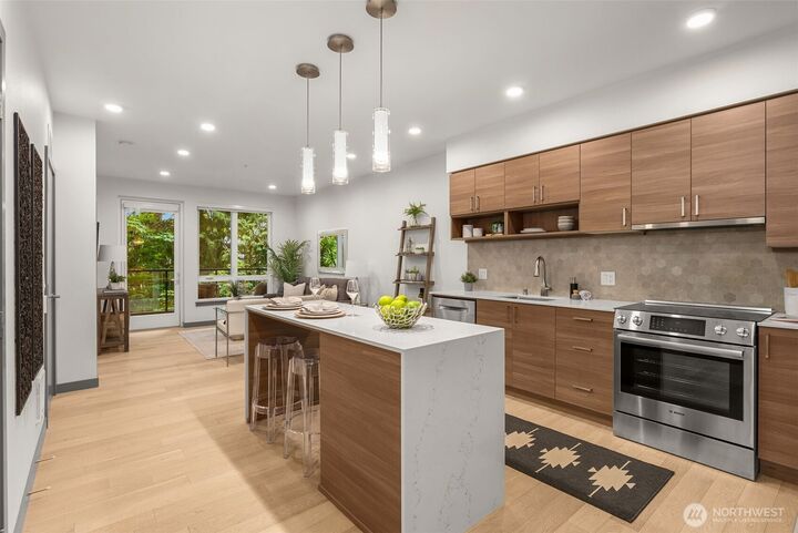 Property Photo: 11903 NE 128th Street 216 WA 98034