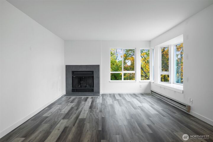 Property Photo:  2419 E Madison Street 2461  WA 98112 