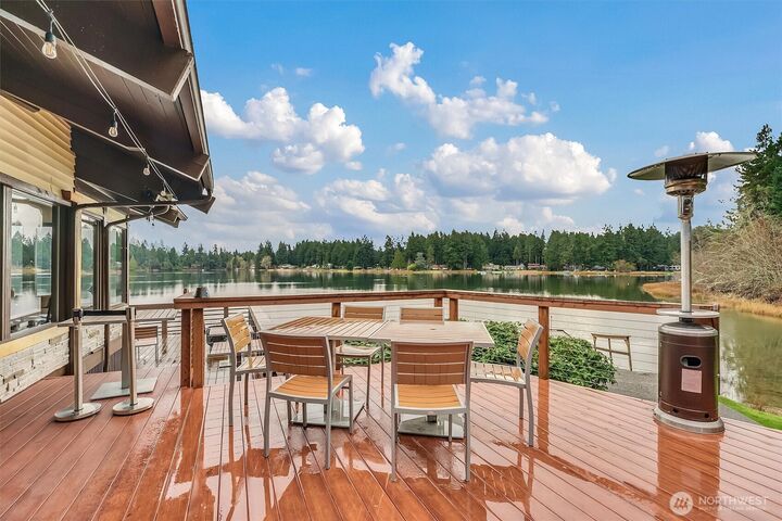 Property Photo:  10110  Selma Circle  WA 98303 