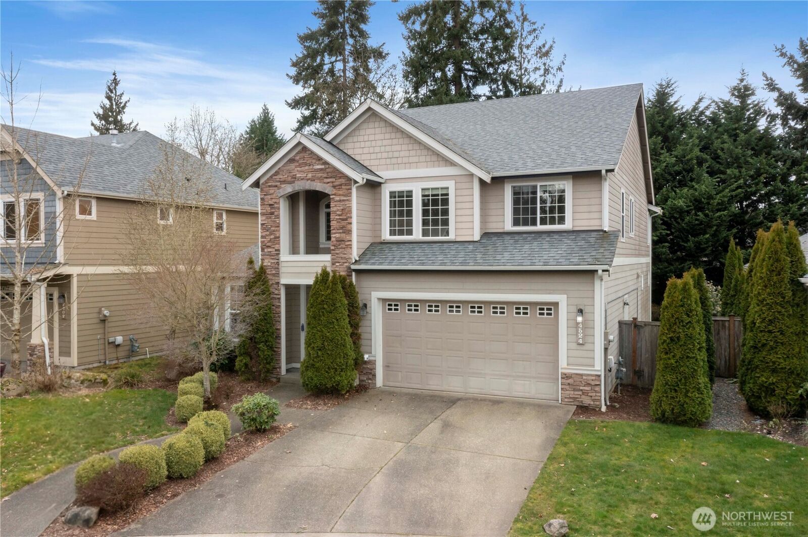 Property Photo:  4524  24th Street SE  WA 98374 