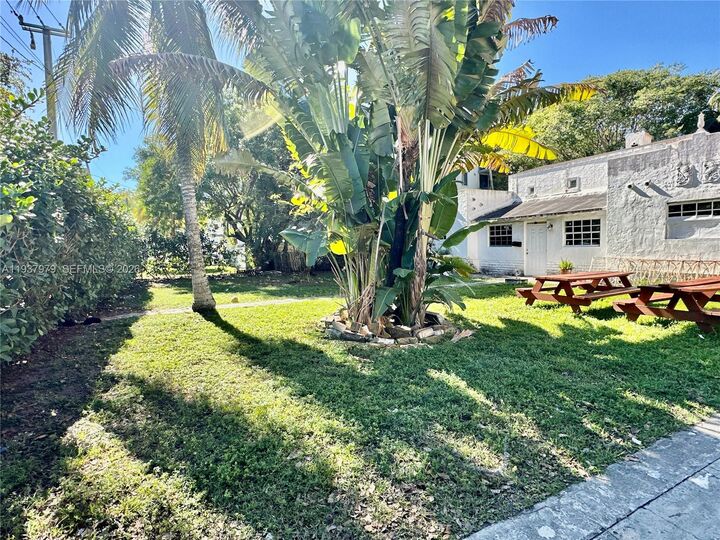 Property Photo:  12418 NE 4th Ave  FL 33161 