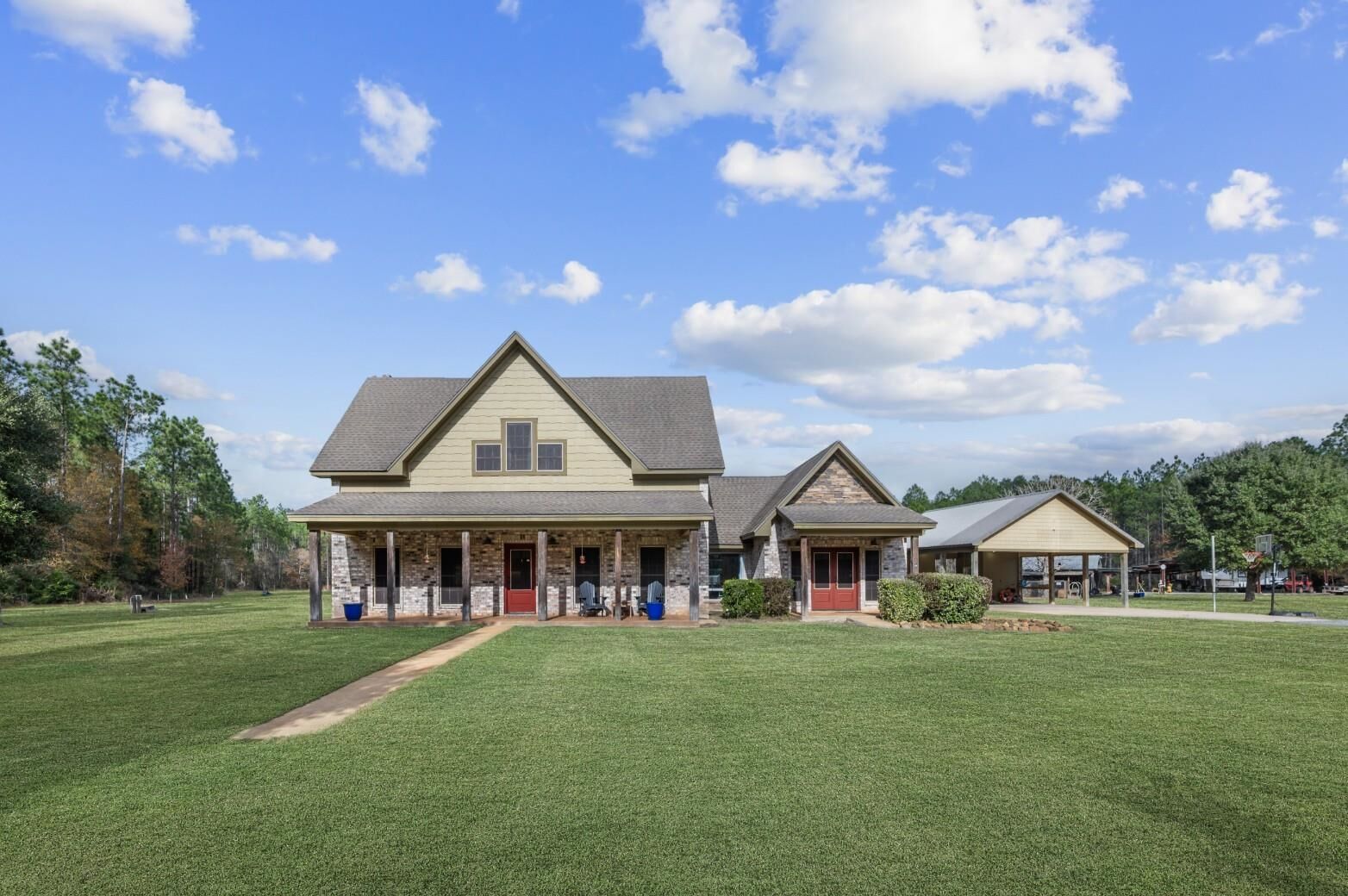 Property Photo:  3308 Cr 3114  TX 77612 