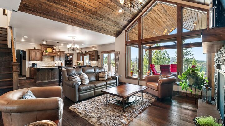 Property Photo:  14113 N Copper Canyon Ln  WA 99208 