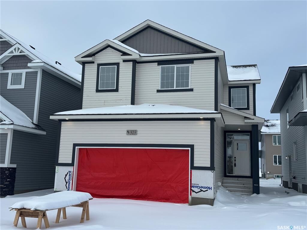 Property Photo:  323 Asokan Bend  SK S7V 1V7 
