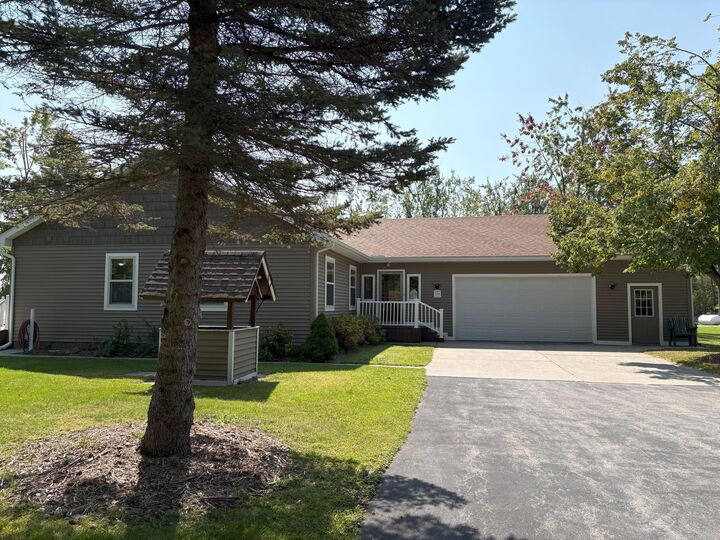 Property Photo:  13245 Eltony Lane  MI 49776 