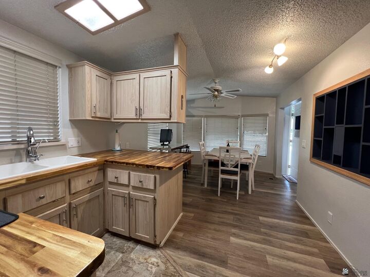 Property Photo:  5707 E 32 St #1071  AZ 85365 