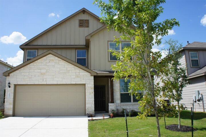 Property Photo: 1612 Cliffbrake Way TX 78626