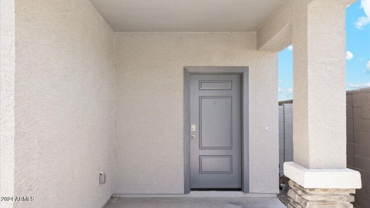 Property Photo:  9073 S Palo Verde Drive  AZ 85120 