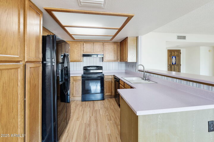 Property Photo: 7908 E Fountain Cove AZ 85208