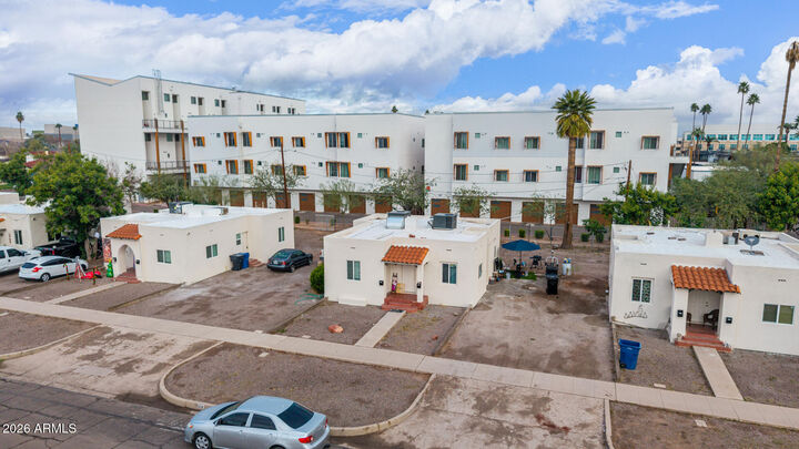 Property Photo: 202 E 2nd Avenue AZ 85210