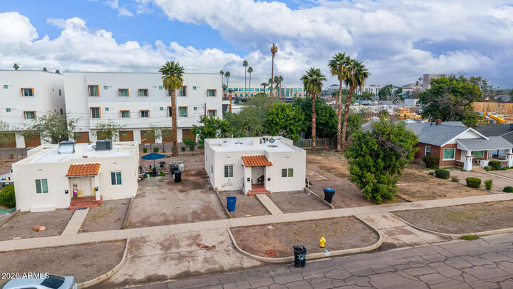 Property Photo: 202 E 2nd Avenue AZ 85210