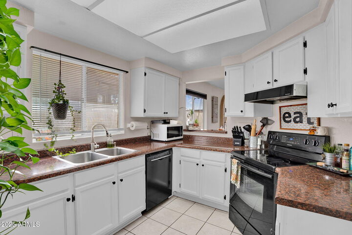 Property Photo:  2307 W Park Avenue  AZ 85224 