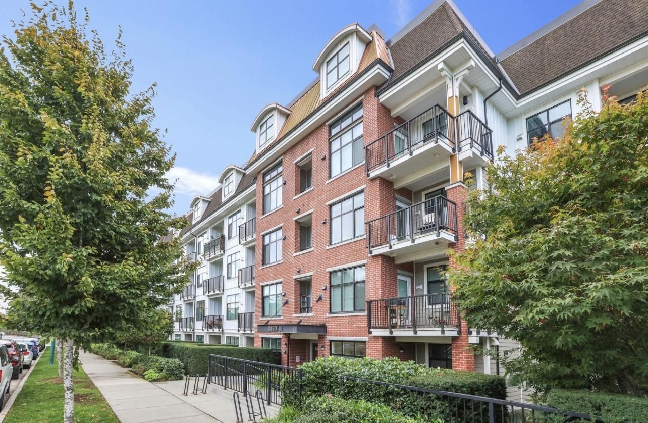 Property Photo: 828 Gauthier Avenue 106 BC V3K 0E9