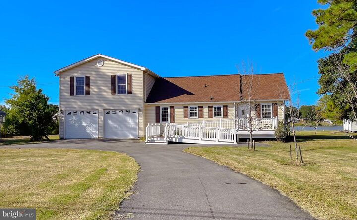 Property Photo: 16157 Cobb Island Road MD 20664