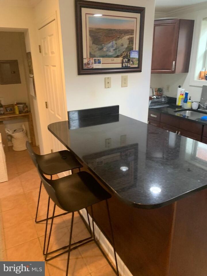 Property Photo:  4206 Washington Boulevard 3  VA 22201 