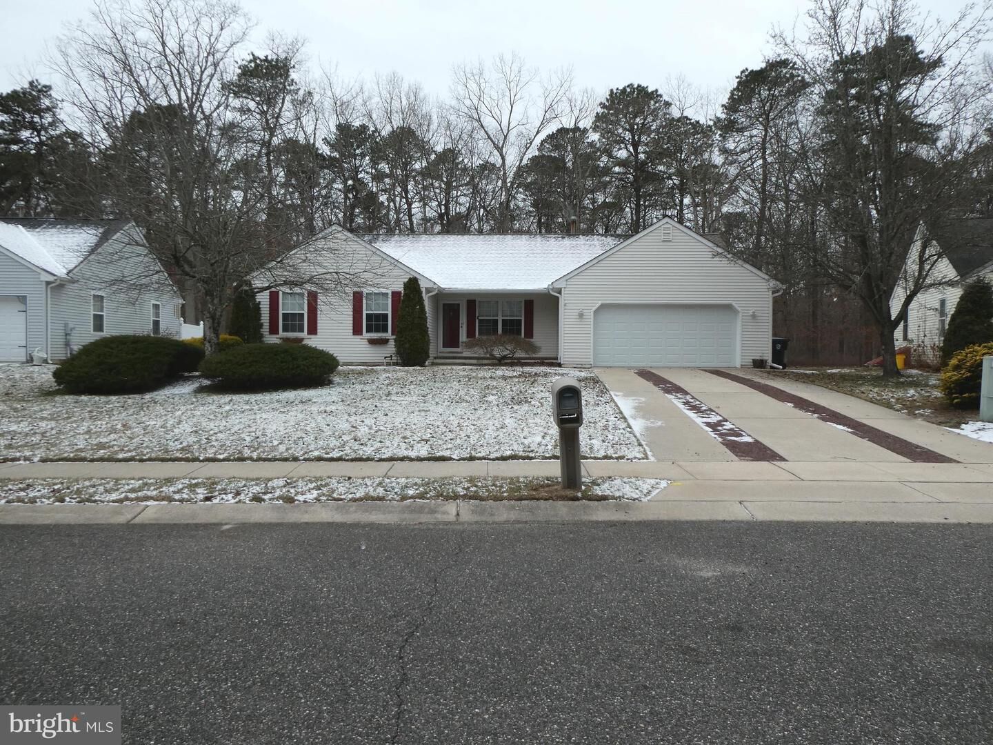 Property Photo:  13 Birch Avenue  NJ 08037 