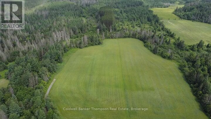 Photo de la propriété:  1152 Forest Lake Road  ON P0A 1Z0 