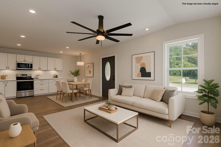 Property Photo:  3204 Amay James Avenue  NC 28208 