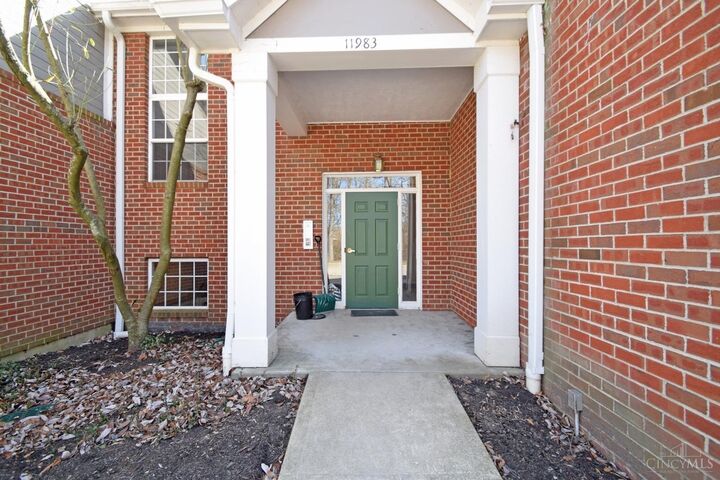 Property Photo:  11983 Olde Dominion Drive  OH 45249 